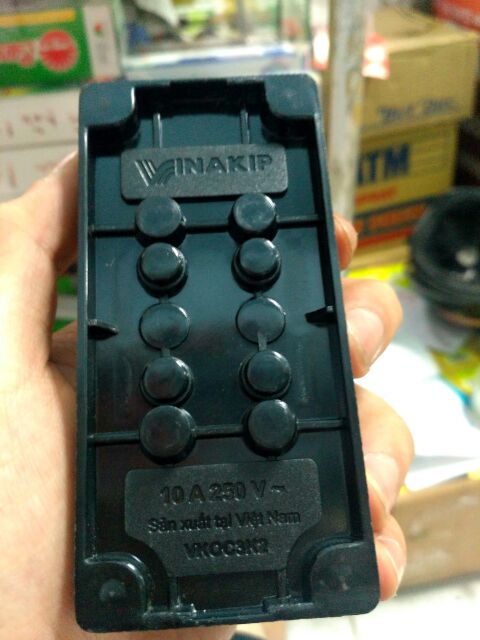 Ổ Cắm 3 Lỗ K103 -3Ht