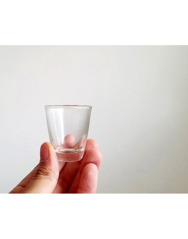 Bộ 12 Ly Cốc Thủy Tinh Uống Dáng Bầu 33ML