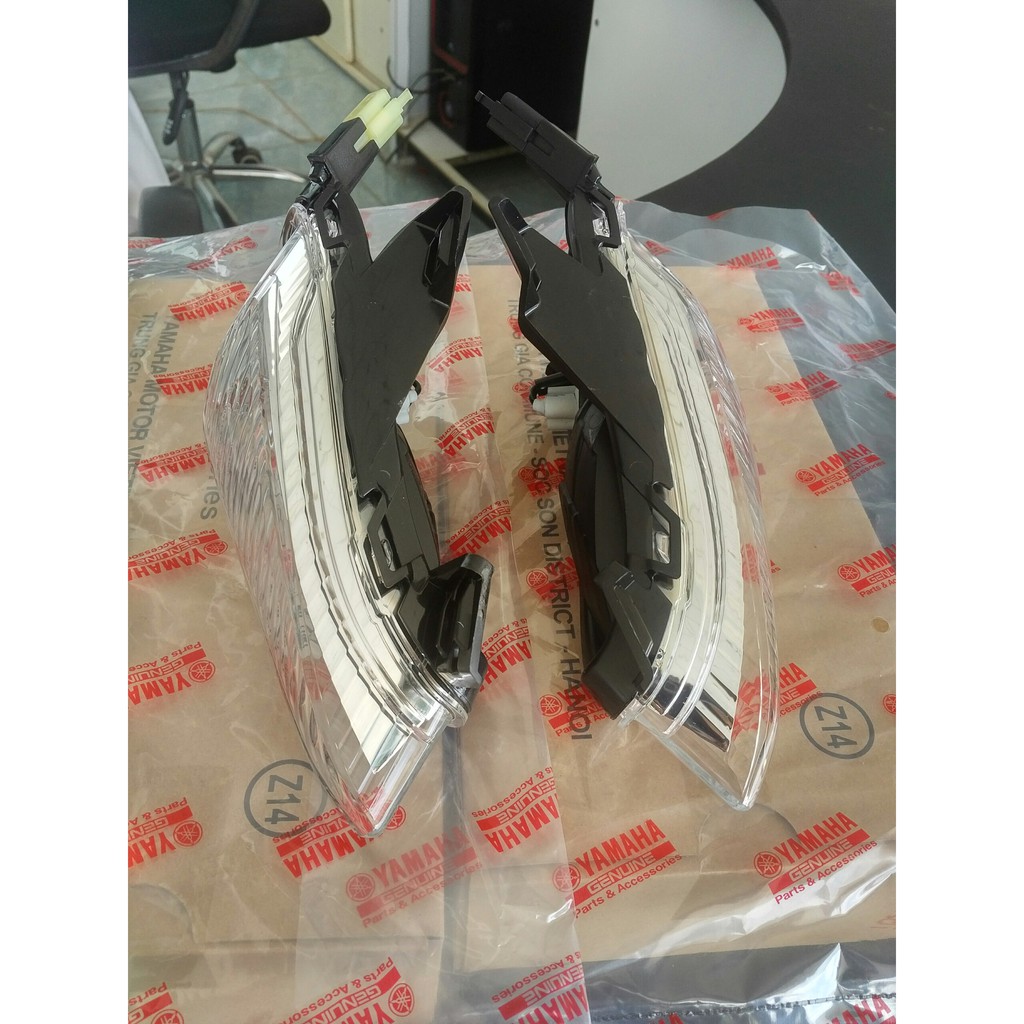 Đèn Xi Nhan Trước Xe Exciter 150