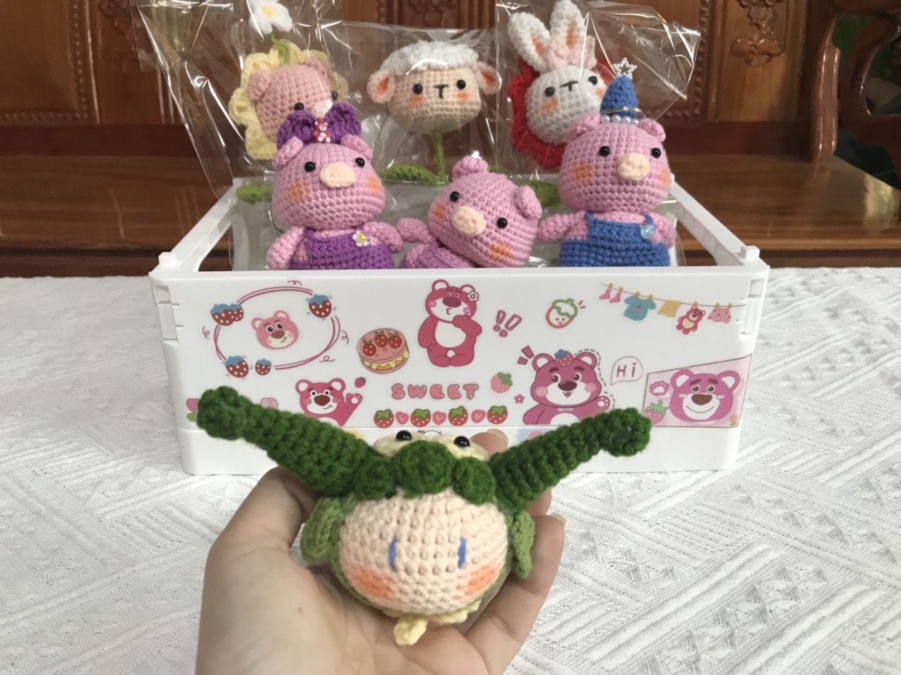 Móc khóa cung hoàng đạo handmade bằng len