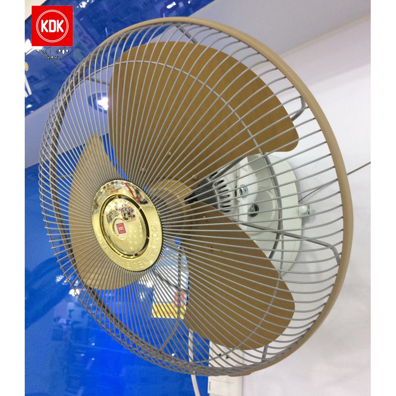 Quạt đảo trần KDK M40R