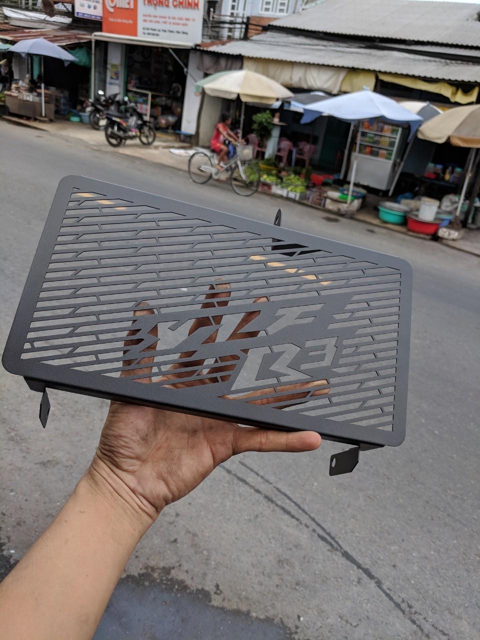 Che Két Nước YAMAHA R3