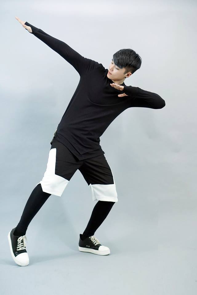 Áo dài tay vạt nhọn layer Long sleeved tee 005
