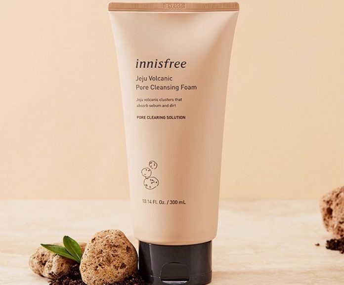 Sữa Rửa Mặt Dành Cho Da Dầu INNISFREE Tro Núi Lữa