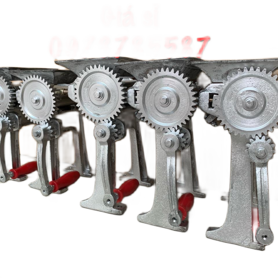 Máy cán khô mực bằng tay