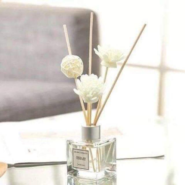 【HOT SALE】 Tinh dầu để thơm phòng kèm hoa khô ( loại thơm nhất)