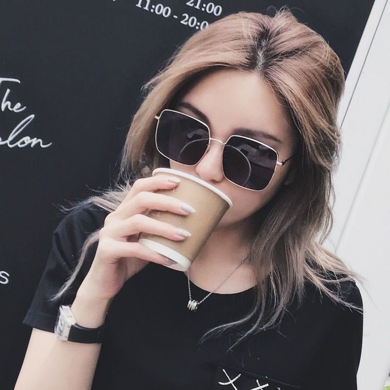 Kính mắt thời trang tráng gương