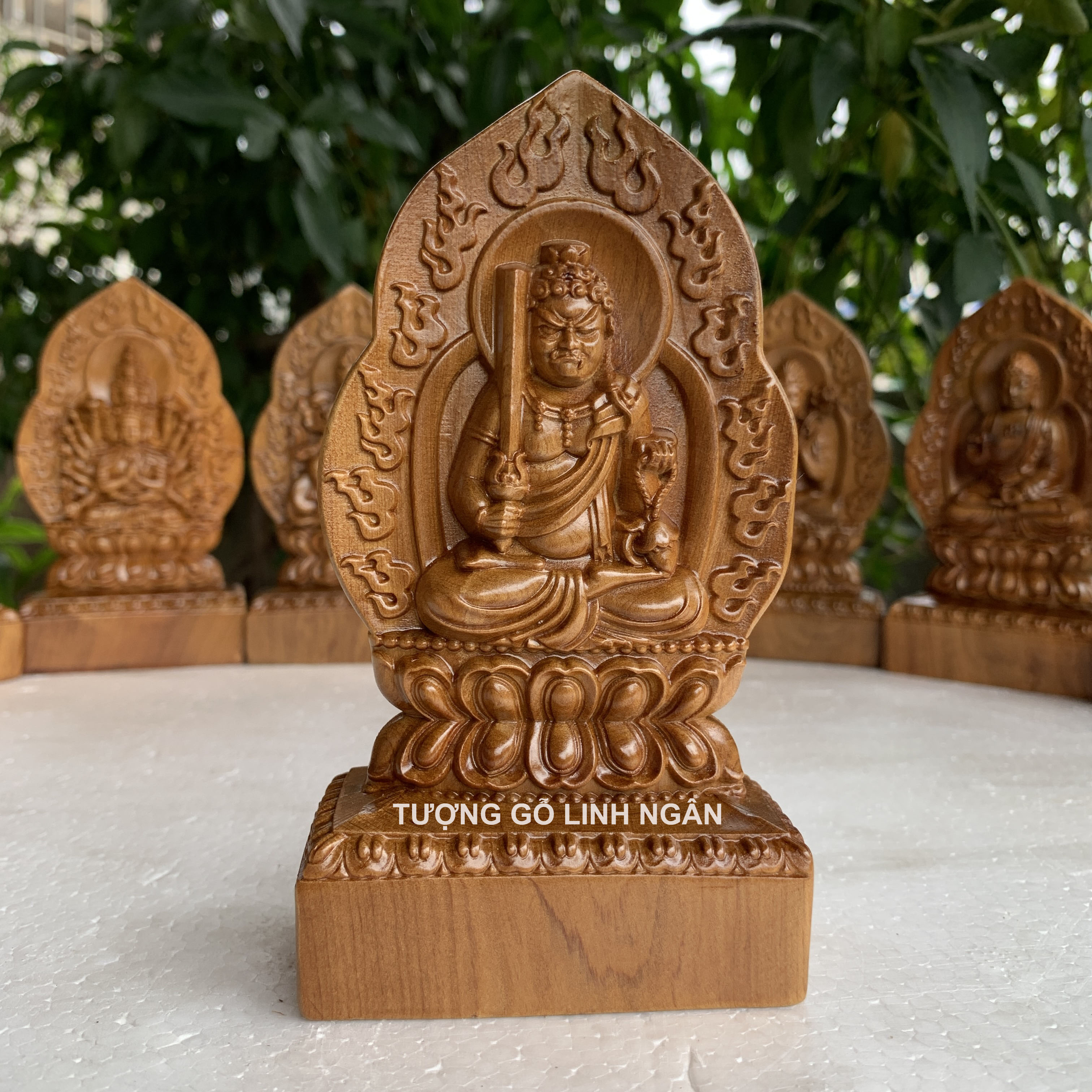 Tượng phật bản mệnh tuổi Dậu