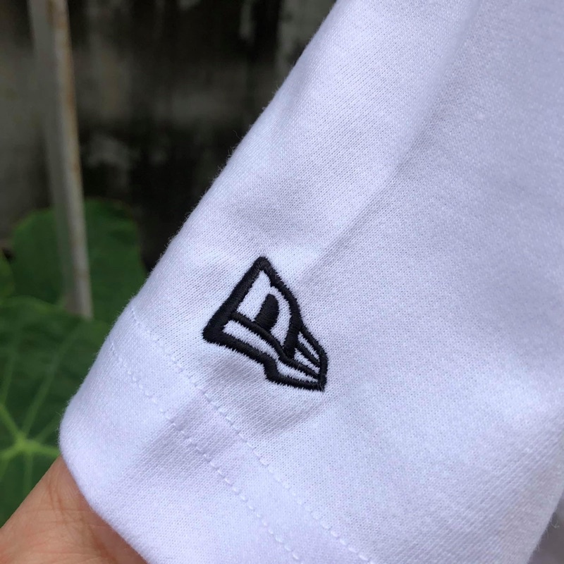 LUCK Áo thun New Era Big Pasley Logo
