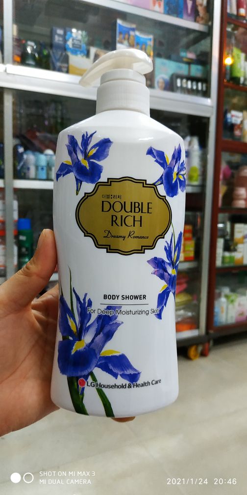 Sữa tắm hoa Iris Double Rich Dreamy Romance 800g