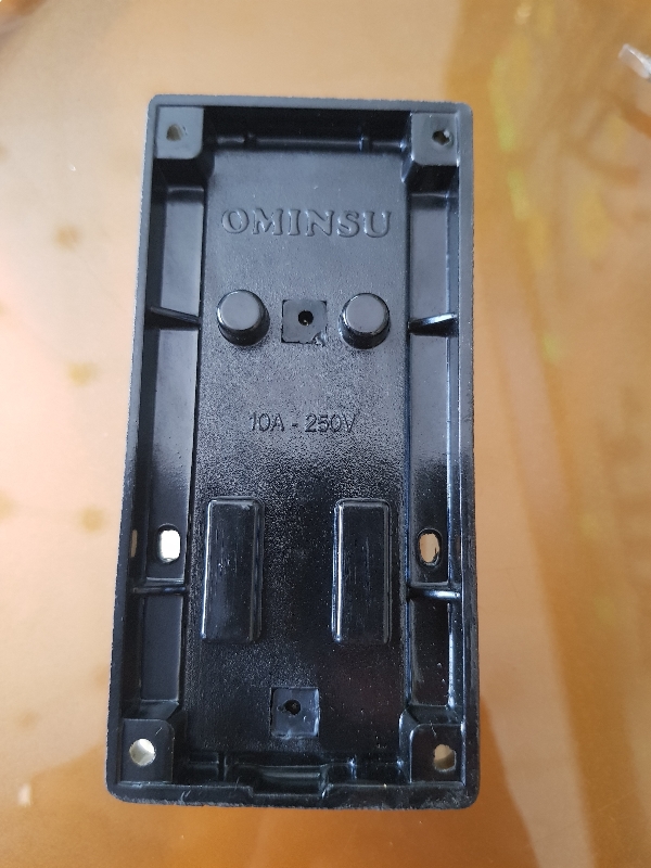 [HCM]Ổ cắm 3 không dây K28Y