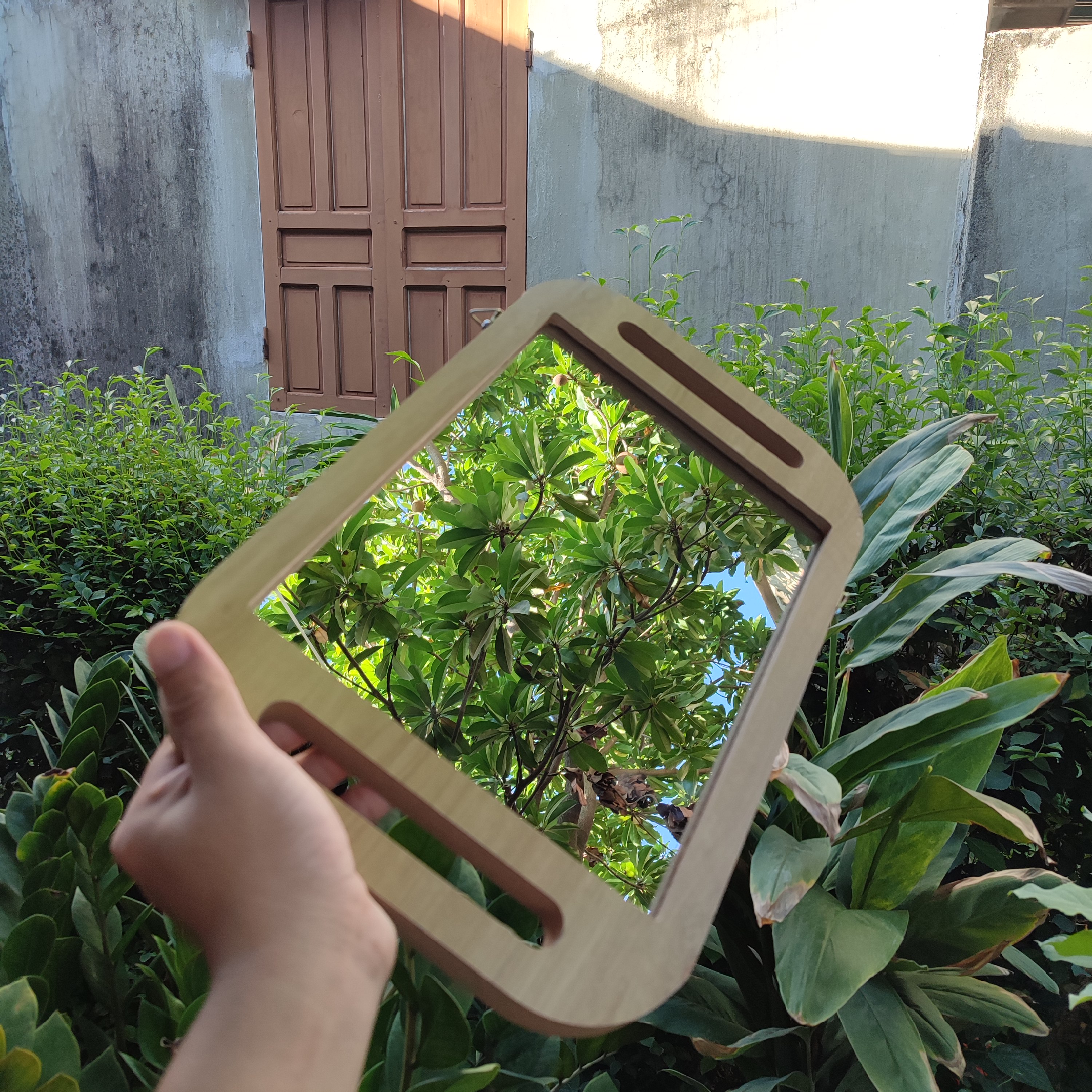 Gương soi gáy dành cho thợ tóc, Barber