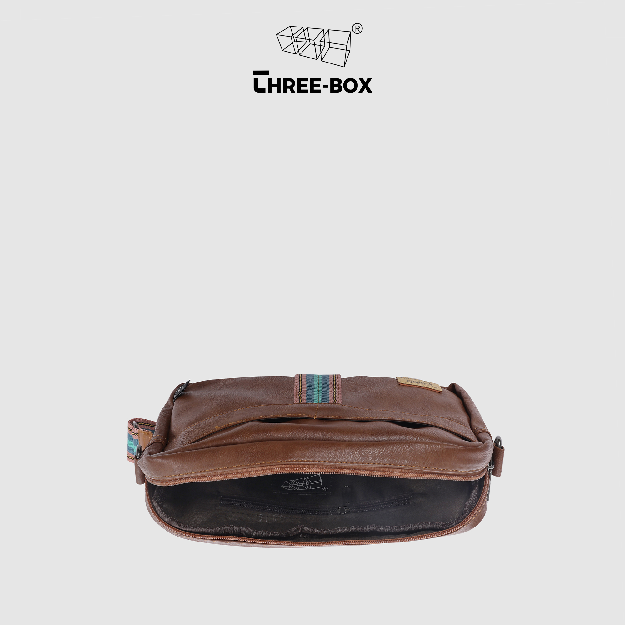 Túi da đeo chéo dây thổ cẩm Three-Box  MS1383TC
