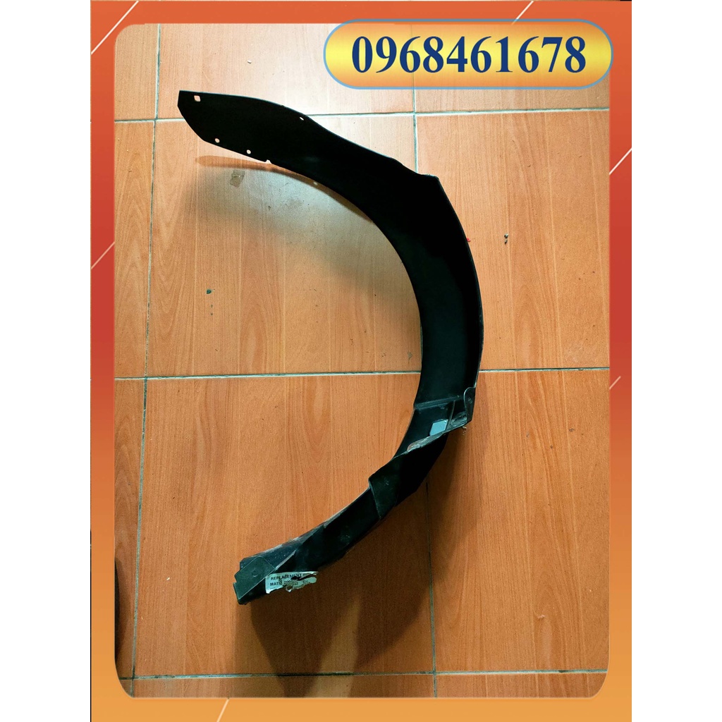 Chắn bùn lòng dè trước spark