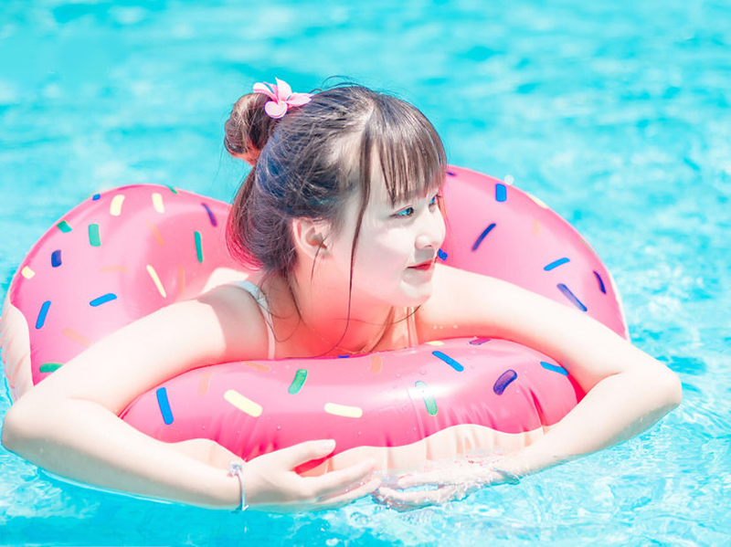 Phao tròn hoạ tiết bánh Donut