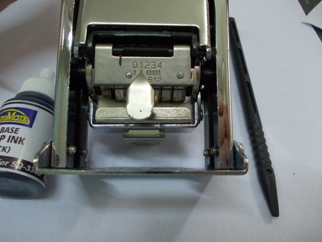 Máy đóng 6 số SureMark SQ-3366 - Auto Numbering machine