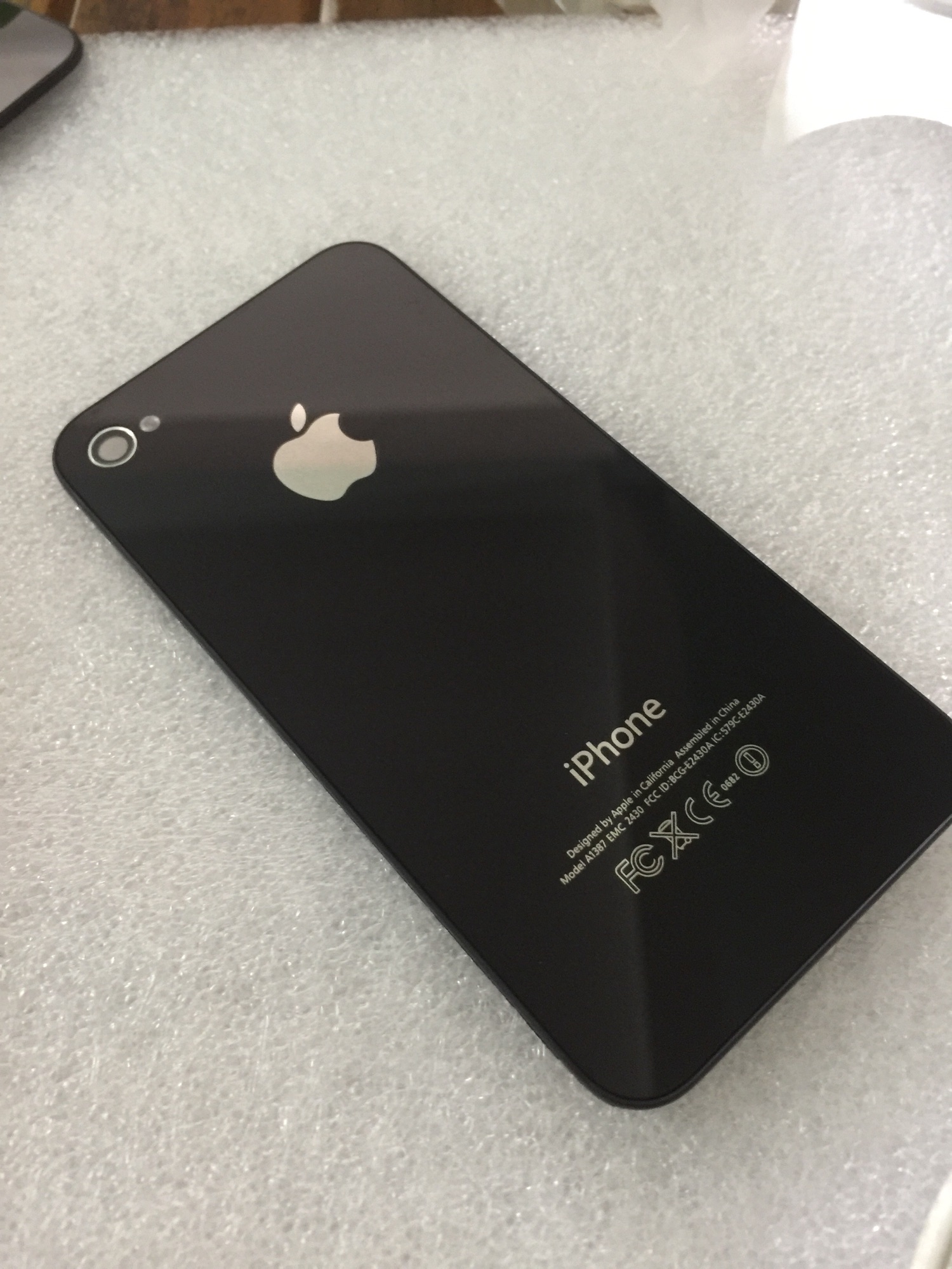 Nắp lưng máy iphone 4S