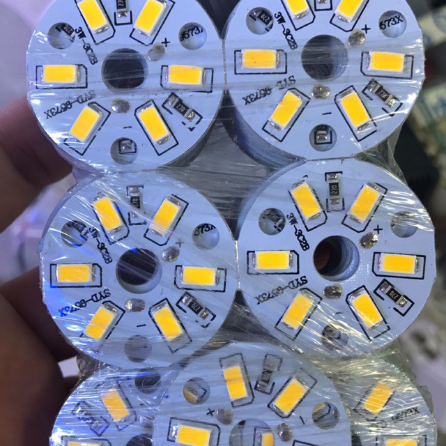 Hot-miếng led 3w 6 bóng 12v