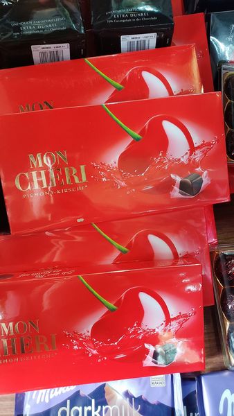 socola Mon Cheri Đức 15 viên