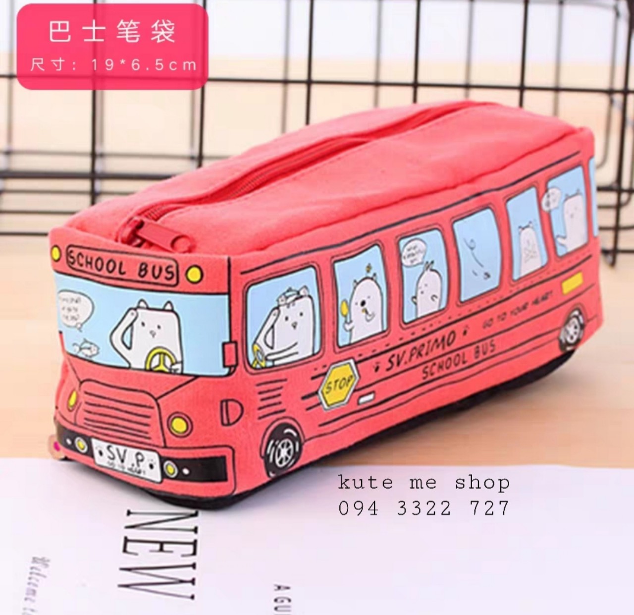 Hộp bút hình xe bus