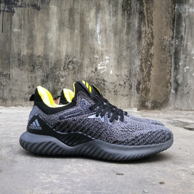 [HCM]Giầy alphabounce đen phối vàng nam