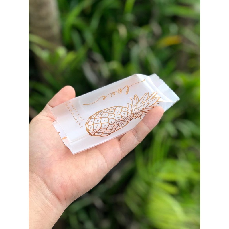 TÚI BÁNH DỨA LOVE TRẮNG