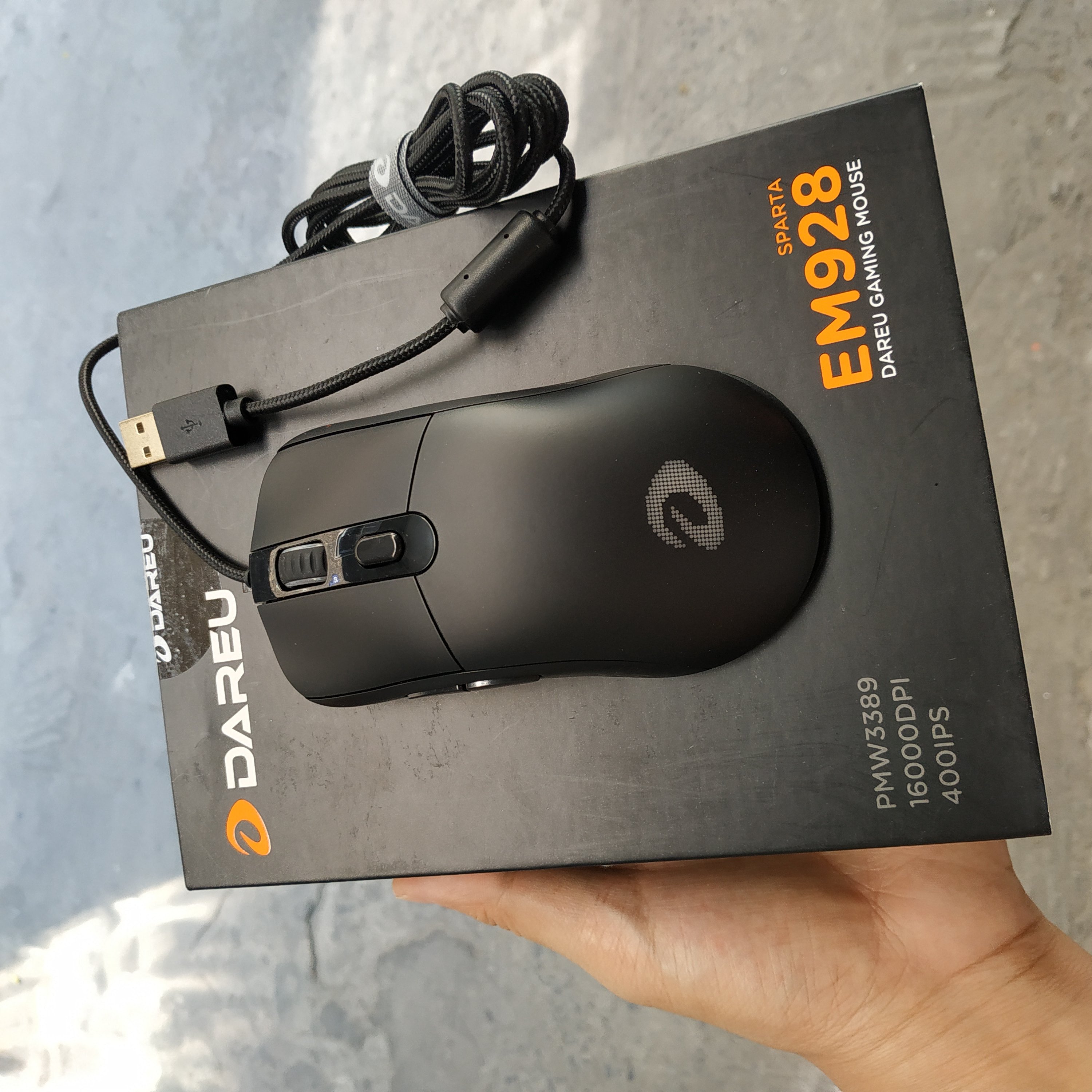 Chuột Gaming DAREU EM928 (PixArt PAW3389, LED RGB)