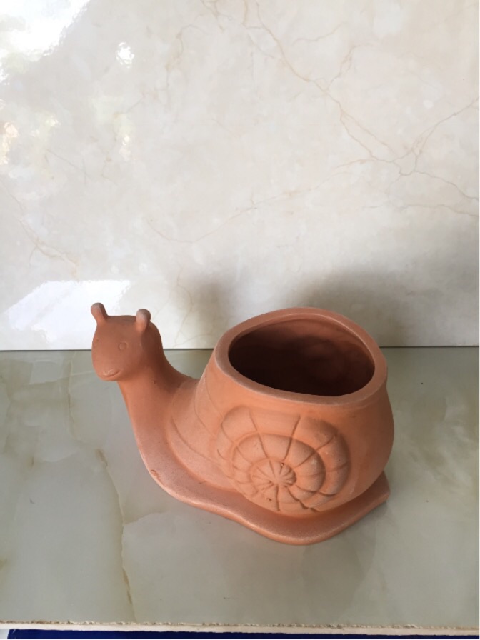 Chậu đất nung hình thú