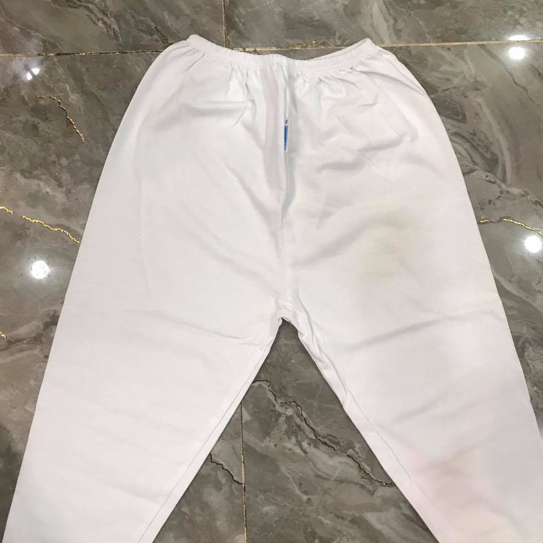 Combo 5 Quần Dài Trắng Bossini Cao Cấp 100% cotton Cho bé trai bé gái 12-42 kg Chuẩn công ty