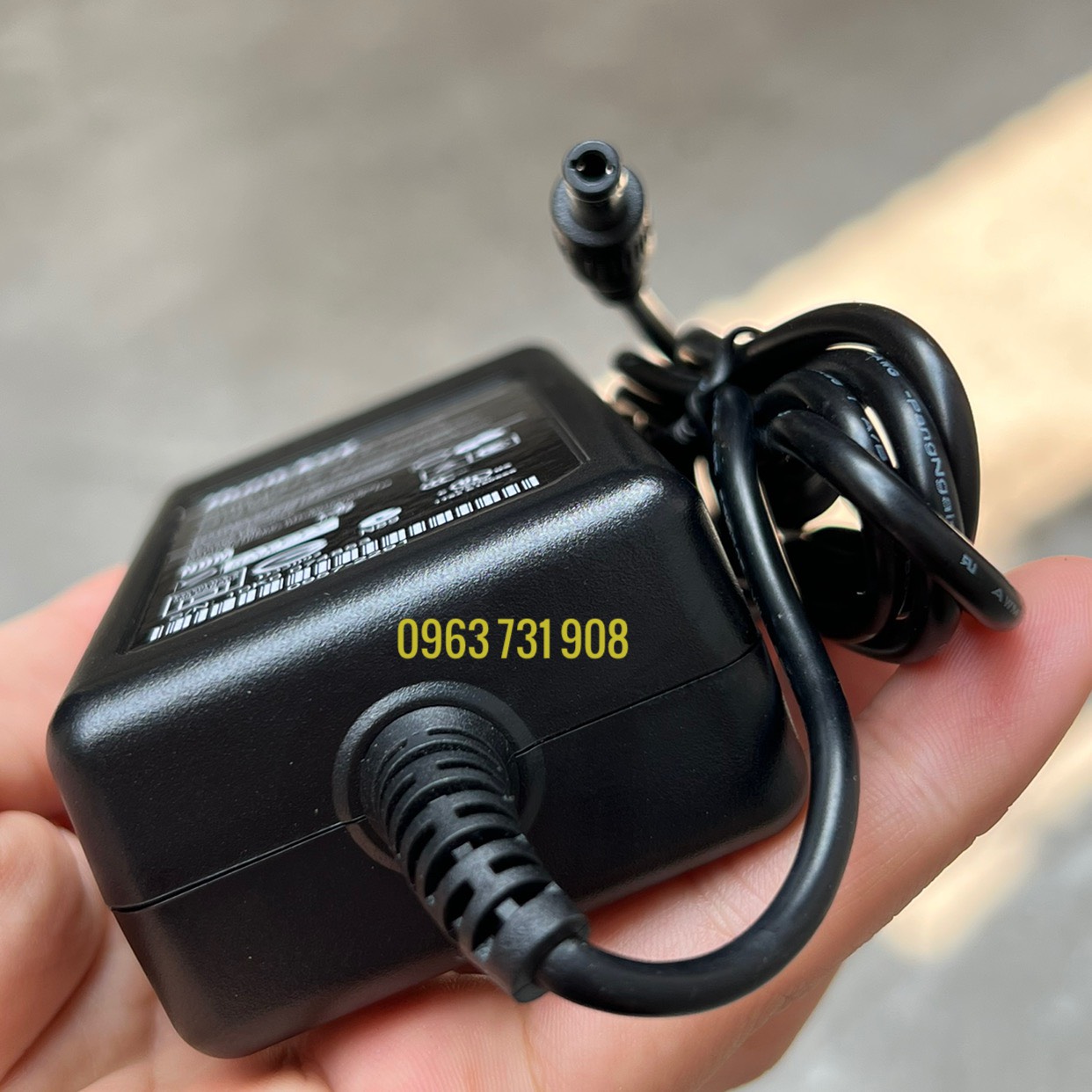 nguồn 9v 2a loại tốt huntkey
