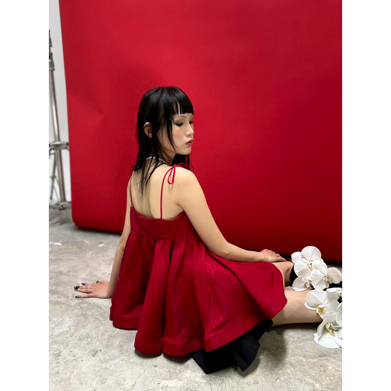 EIN.OFFICIAL - Áo babydoll đỏ đô