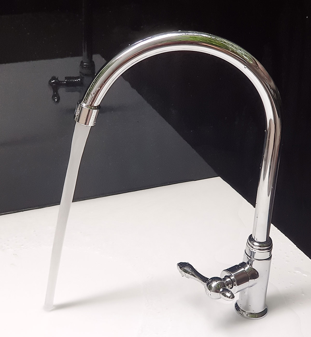 Vòi rửa chén lạnh Đồng mạ Chrome Eurolife EL-RC02 (Trắng bạc)
