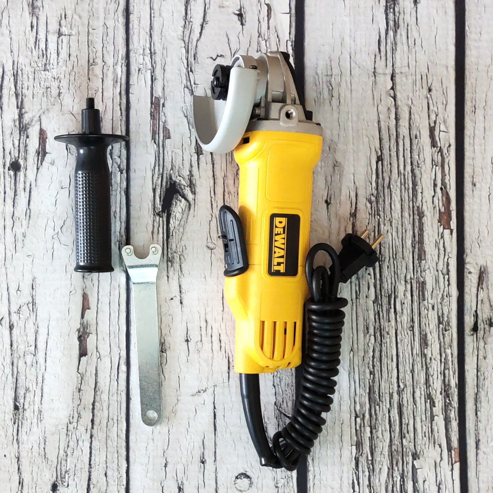 [HCM]Máy Mài Góc Cầm Tay DEWALT DWE8200PL 850W