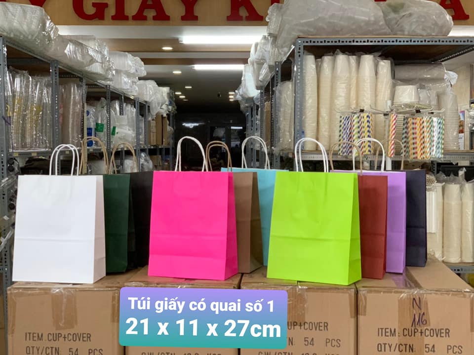 [HCM]25 Túi giấy có quai số 1 (21 X 11 X 27)