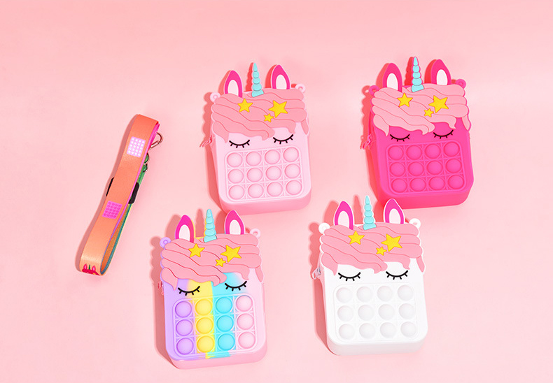 Túi đeo chéo cho bé trai gái, túi popit silicon cute hình thú trẻ em Pikachu