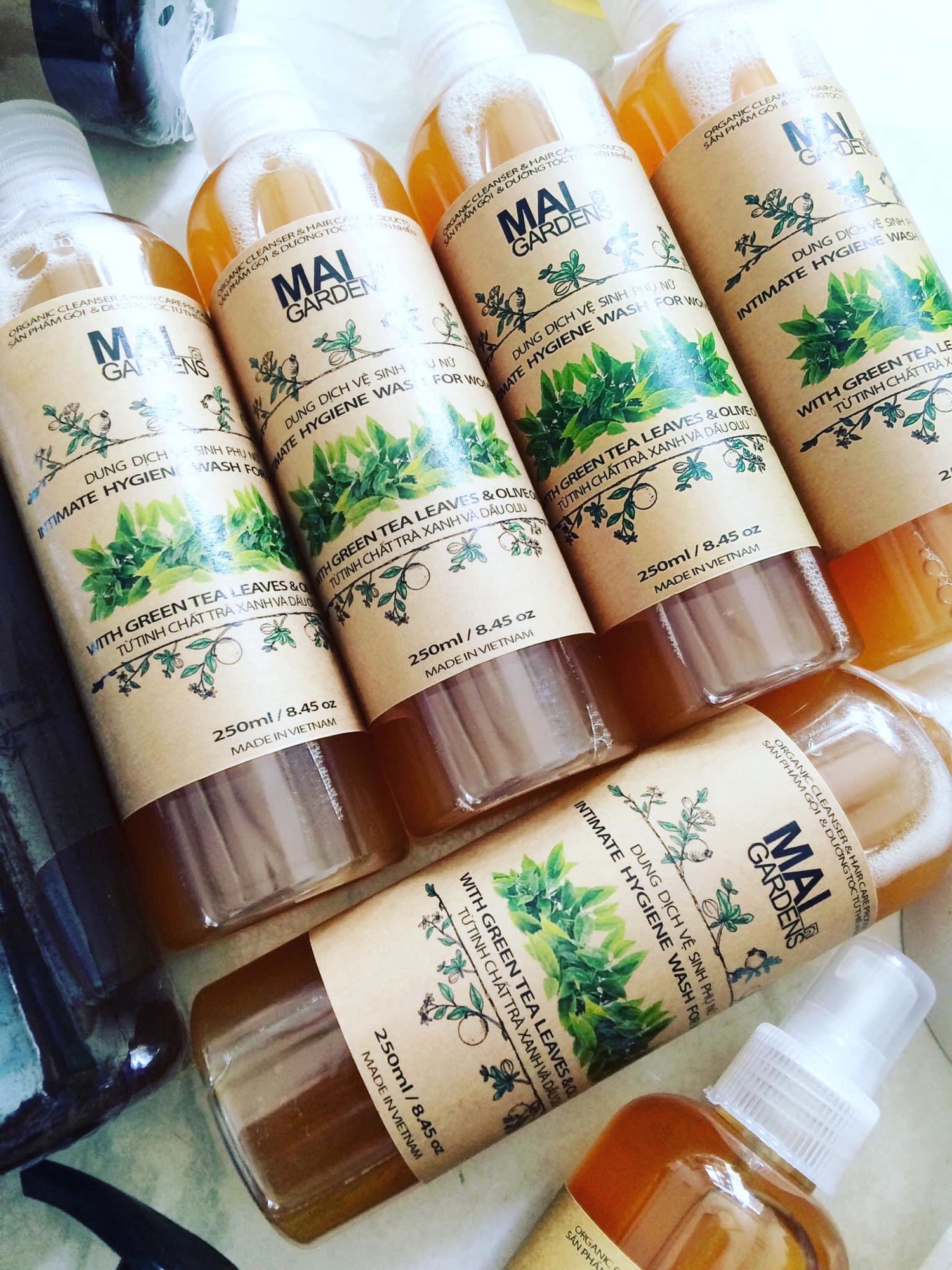 Dung Dịch Vệ Sinh Phụ Nữ 300 ML
