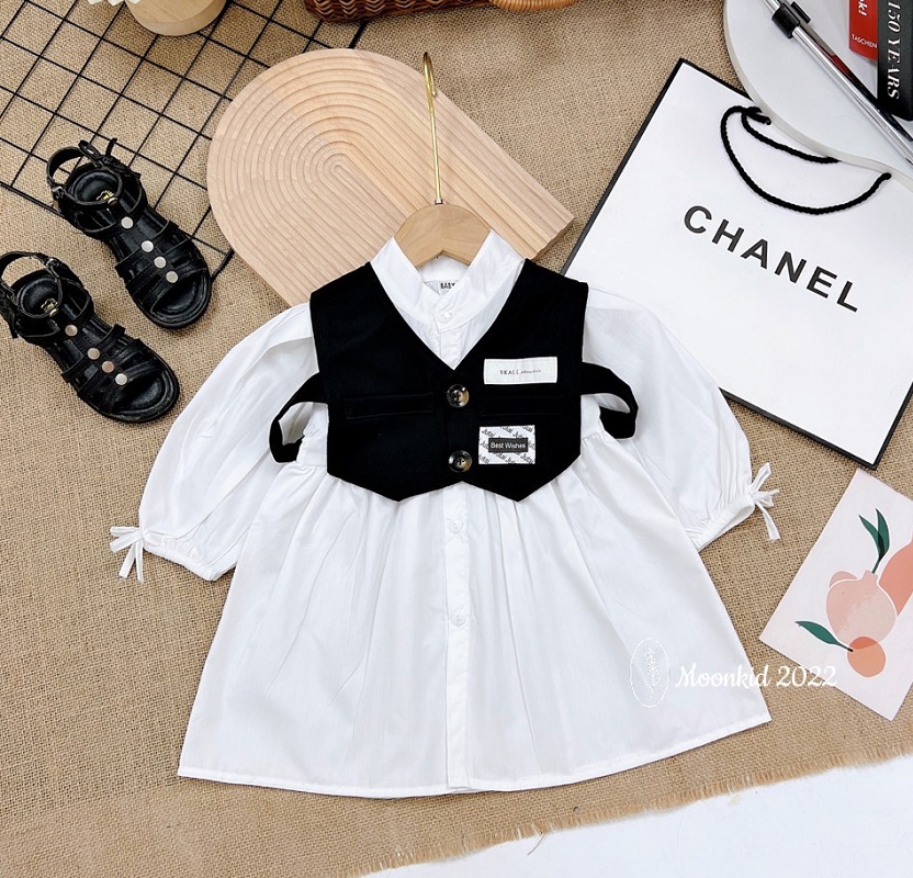 Váy bé gái Babydoll dài tay buộc nơ kèm áo gile 2 mầu Đen và Trắng XHN1052