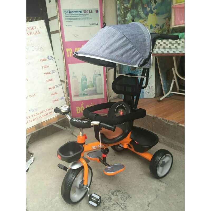 Xe đẩy 3 bánh cho bé có đai an toàn