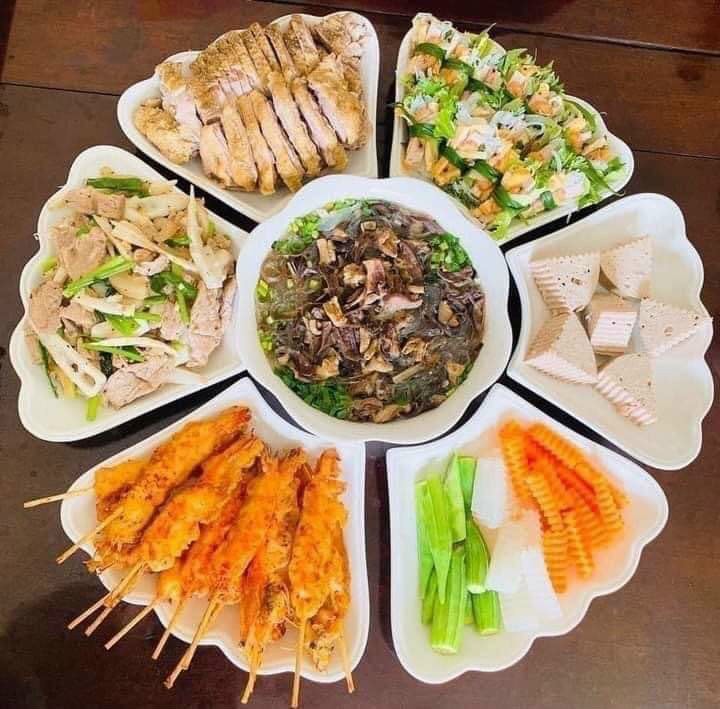 Bộ đĩa hoa mặt trời Bát Tràng (đường kính 55cm size lớn - 45cm size bé)