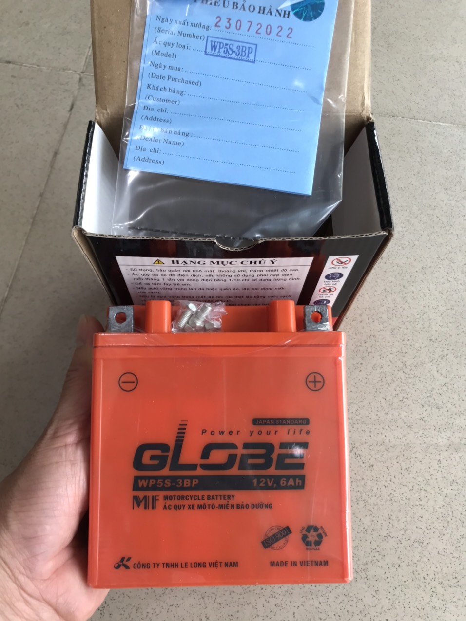 Bình ắc quy xe máy globe wp5s-3bp 12v 6ah dành cho xe dream, wave, viva, jupiter, sirius