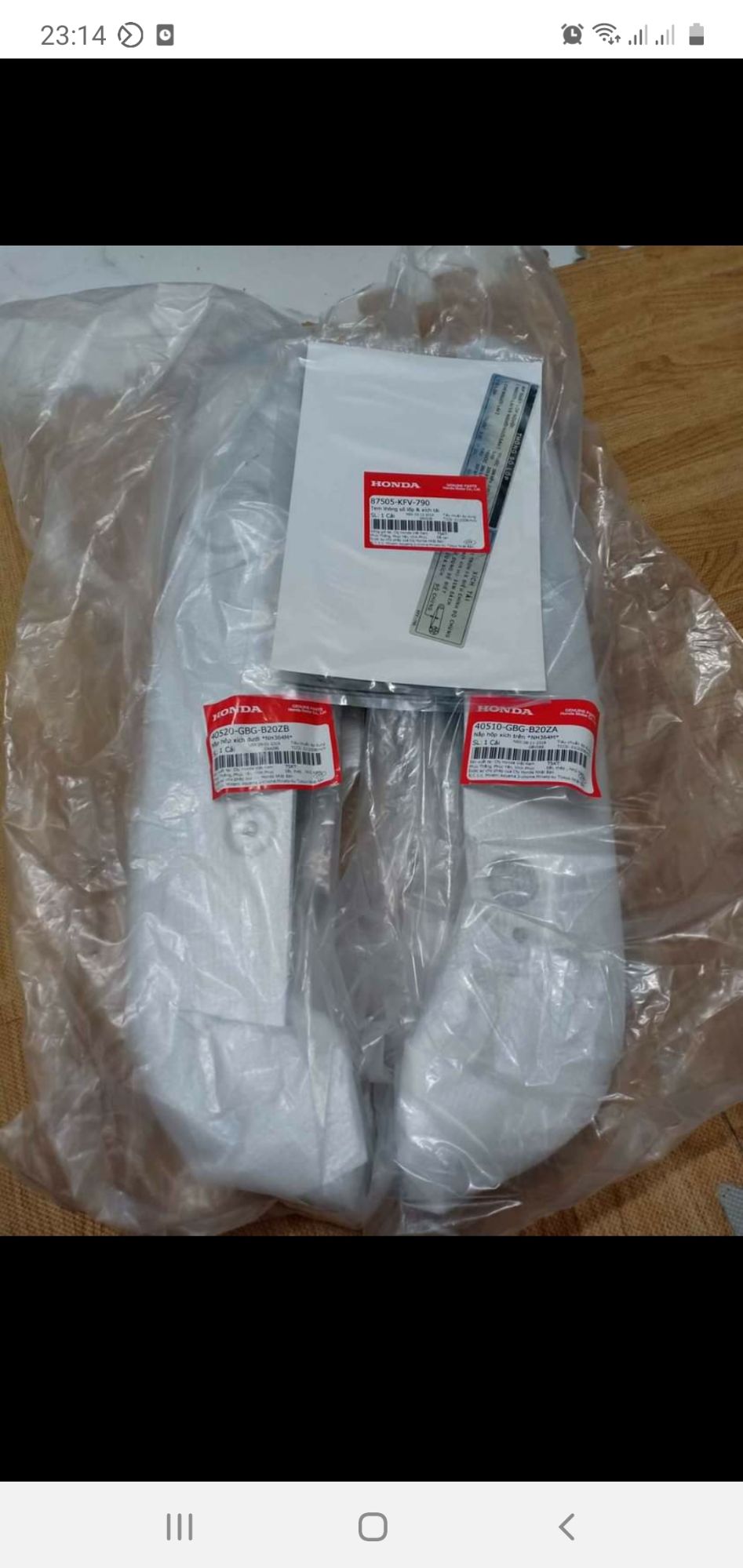 Bộ hộp xích kèm tem và nắp bịp xe Dream Việt