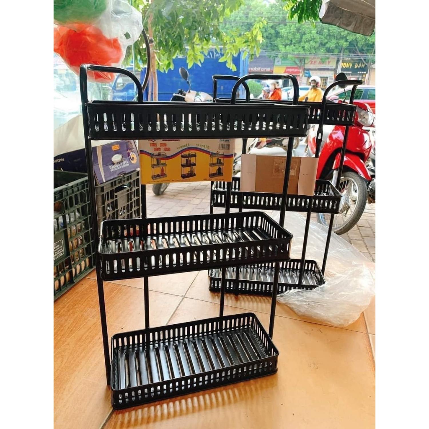 Kệ góc gia vị 3 tầng sắt