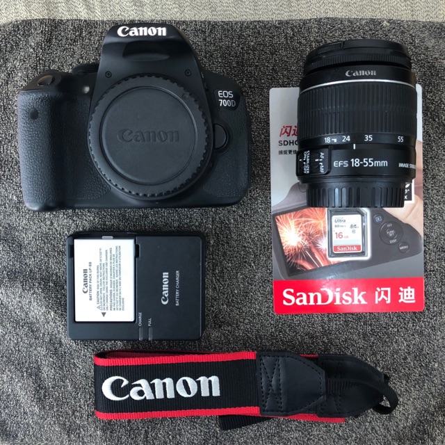 Máy Ảnh Canon 700D Kèm Ống Kính EF-S 18-55mm f/3.5-5.6 IS mới 98%