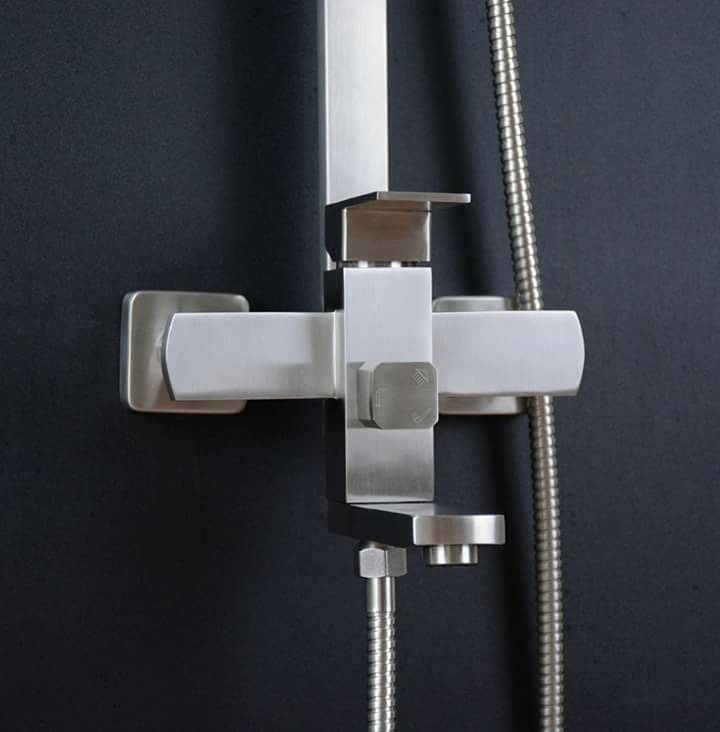 Sen cây tắm đứng nóng lạnh 304
