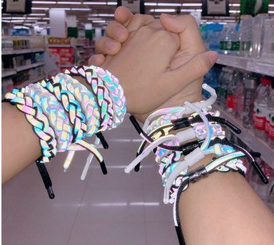 Vòng tay phản quang mẫu mới nhất