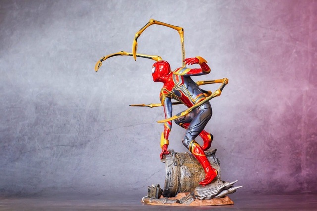 Tượng Ironspider cực đẹp mô hình Marvel