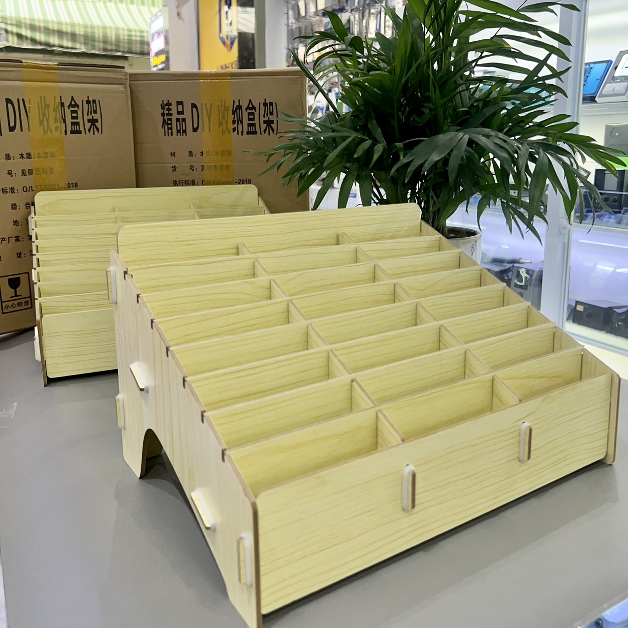 Kệ gỗ đa năng 24 ngăn dễ dàng lắp ráp