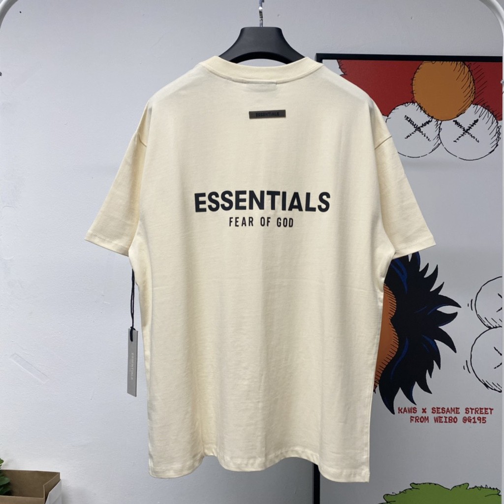 essential tee 2021