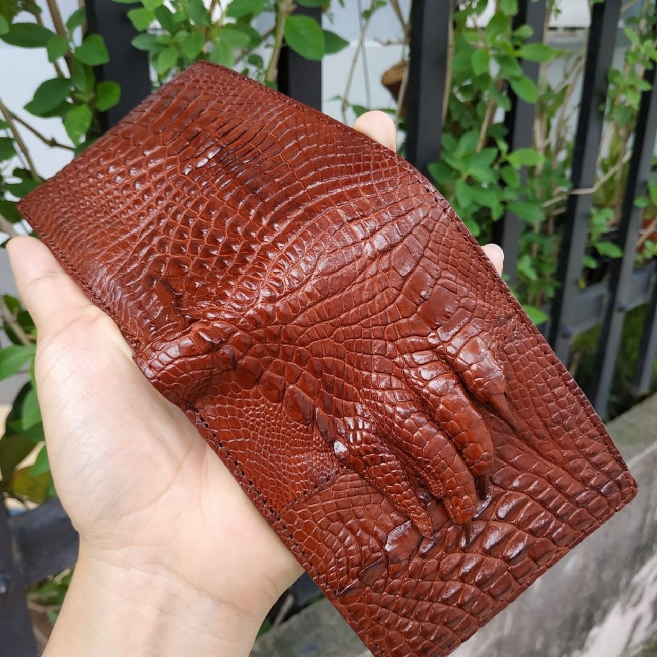 [FREE SHIP] Ví da cá sấu thật 100% Nguyên bàn tay cá sấu thể hiện đẳng cấp