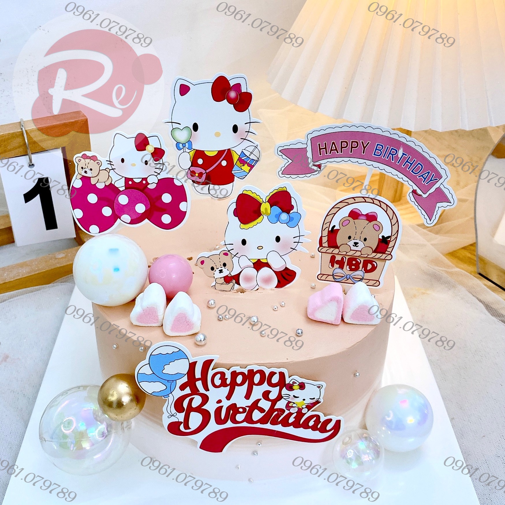SCG Hello Kitty 2 - Trang trí bánh sinh nhật bánh kem